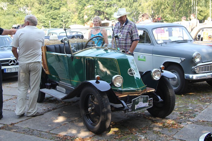 «Retro Jūrmala 2011» - www.tourism.jurmala.lv Foto: Canon 60D 66173