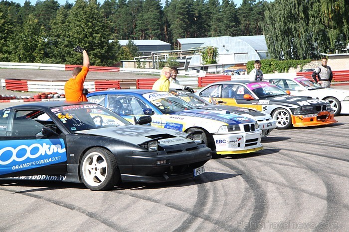 Autosacīkšu «1000km Grand Prix Riga 2011» (3.09.2011) ietvaros drifts 66443