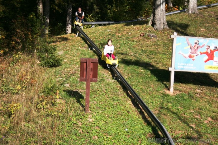 Kad Siguldā nokrāsojas pirmās koku lapas, gan vietējie, gan ārzemju ceļotāji trauc apbrīnot Zelta Rudeni. www.sigulda.lv 67602