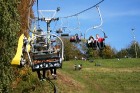 Kad Siguldā nokrāsojas pirmās koku lapas, gan vietējie, gan ārzemju ceļotāji trauc apbrīnot Zelta Rudeni. www.sigulda.lv 16