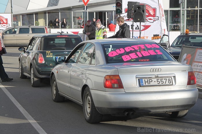«Sieviešu dienas rallijs 2013» ko organizē Par stipru Latviju - lai nenokavētu citas bildes, tad piesakamies - www.Fb.com/Travelnews.lv 89666