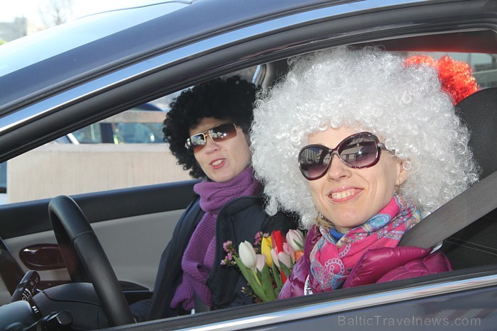 «Sieviešu dienas rallijs 2013» ko organizē Par stipru Latviju - lai nenokavētu citas bildes, tad piesakamies - www.Fb.com/Travelnews.lv 89706