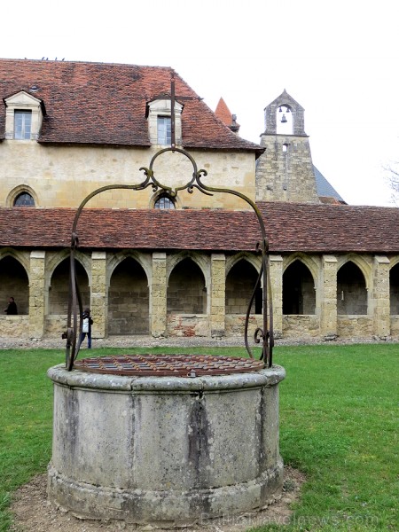Vairāk informācijas par Villefranche de Rouergue interneta vietnē www.tourisme-aveyron.com 91941