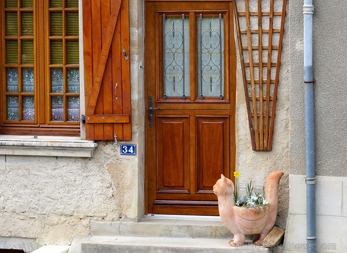 Pirmo reizi ieraugot 13. gadsimta pilsētu Najac, rodas sajūta, ka esi nokļuvis pasakā: mazas brīnišķīgas mājiņas ir izvietojušās gar vienu galveno pil 91954