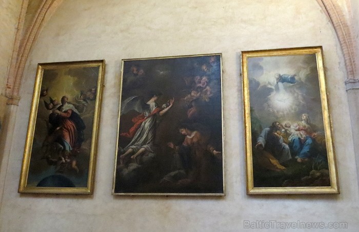 Tulūza ir 4. lielākā Francijas pilsēta, kas ir slavena ar brīnišķīgu renesanses vecpilsētu. Tās ēkas ir celtas no sarkaniem ķieģeļiem. Francūži saka,  92659