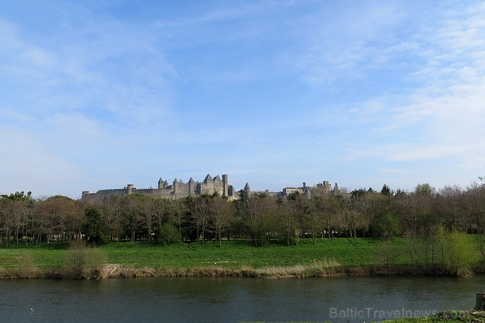 Brīnišķīgā pilsēta Karkasona Francijā ir viens no nedaudziem viduslaiku pieminekļiem, kas ir saglabājies gandrīz neskarts. Ilgus gadus te dzīvoja Volt 93009