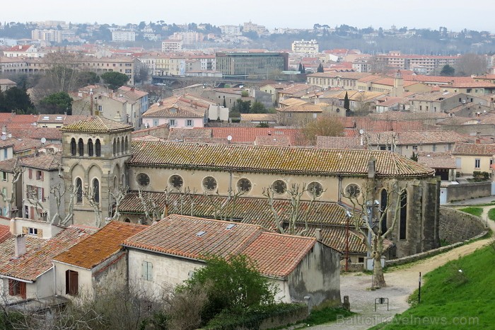 Brīnišķīgā pilsēta Karkasona Francijā ir viens no nedaudziem viduslaiku pieminekļiem, kas ir saglabājies gandrīz neskarts. Ilgus gadus te dzīvoja Volt 93031