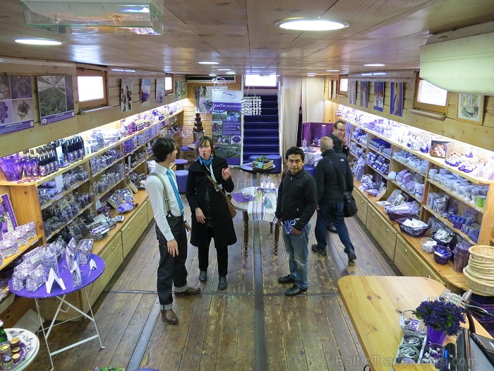 Francijas pilsētas Tulūza simbols ir vijolīte. Šo puķi te kultivē jau 150 gadus un izmanto diezgan neparastā veidā: ražo ievārījumus, liķierus, dekoru 93785