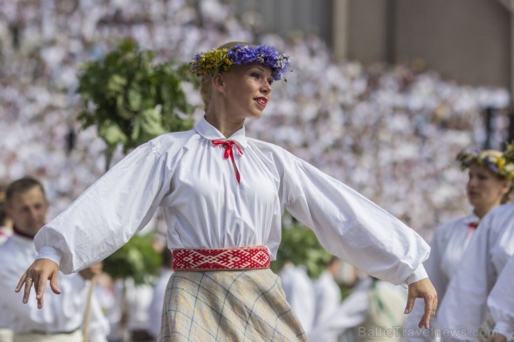 Sestdien, 6. jūlijā notika XXV Vispārējo latviešu Dziesmu un XV Deju svētku Noslēguma koncerta Līgo ģenerālmēģinājumi 98255