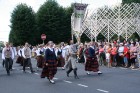 XXV Vispārējo latviešu Dziesmu un XV Deju svētku gājiens - bildēs meklē sevi vai savu kolektīvu. 82