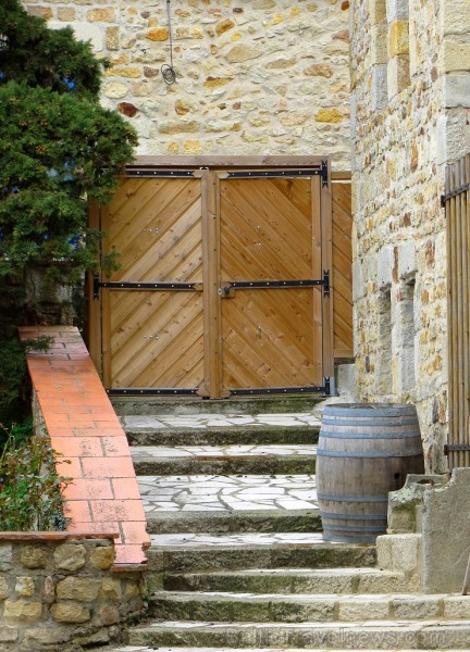 Travelnews.lv iepazīst Francijas viduslaiku ciematu Montpeyroux Overņas reģionā 122646