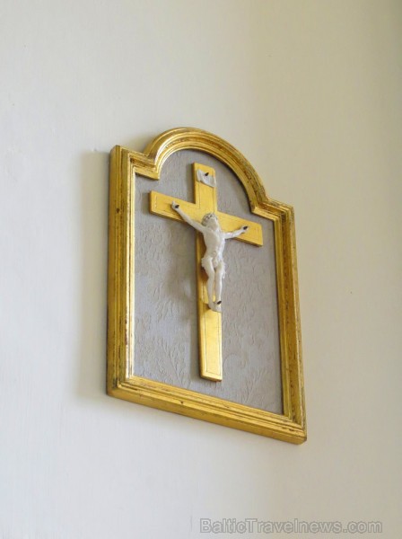 13. gadsimta pils Saint Saturnin gaida romantisku ceļojumu meklētājus www.chateaudesaintsaturnin.com 124836