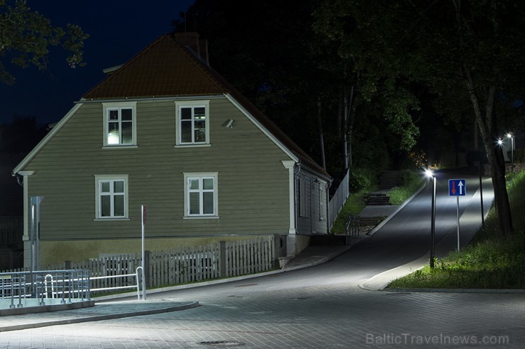 Valmiera ir viena no senākajām Latvijas pilsētām, Hanzas savienības locekle, šobrīd Vidzemes plānošanas reģiona lielākā pilsēta Valmiera ir viena no senākajām Latvijas pilsētām, Hanzas savienības locekle, šobrīd Vidzemes plānošanas reģiona lielākā pilsēta 125318