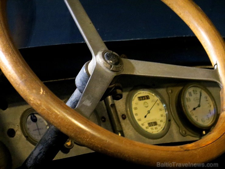 Iepazīsti kompānijas Michelin muzeju tās mītnes pilsētā Klermonferānā www.laventuremichelin.com 126175