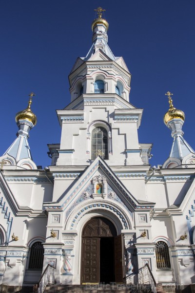 Daugavpils Svētā Borisa un Svētā Gļeba pareizticīgo katedrāle uzcelta laikā no 1904. līdz 1905. gadam. Viena no nedaudzām baznīcām Latvijā, kas būvēta 128221