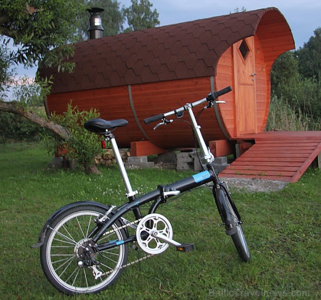 Krāslavas novada kempingā «Sivers» viesojas arī Travelnews.lv ar biroja saliekamo velosipēdu Tern Link C7 128511
