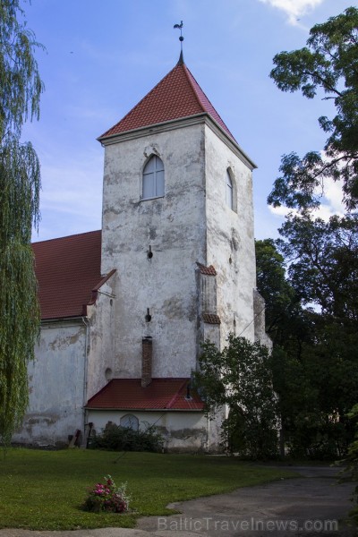 Bauskas Sv. Gara luterāņu baznīca ir senākā saglabājusies celtne Bauskas vecpilsētas daļā 130138