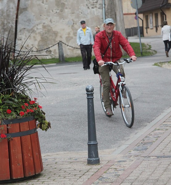 Travelnews.lv apciemo Latvijas karoga dzimteni - Cēsis - www.tourism.cesis.lv Travelnews.lv apciemo Latvijas karoga dzimteni - Cēsis - www.tourism.cesis.lv 132466