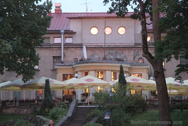 Cēsu 3 zvaigžņu viesnīca Kolonna Hotel Cēsis - www.hotelkolonna.com 132502