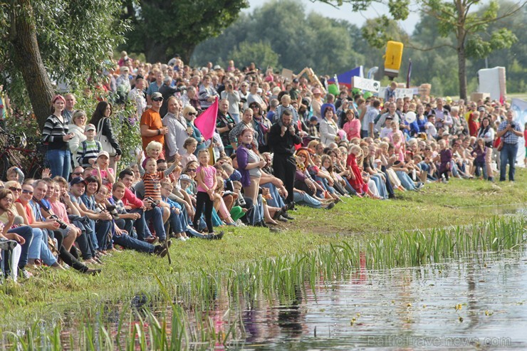 Jelgavā norisinājusies XII BALTAIS Piena paku laivu regate Jelgavā norisinājusies XII BALTAIS Piena paku laivu regate 132827