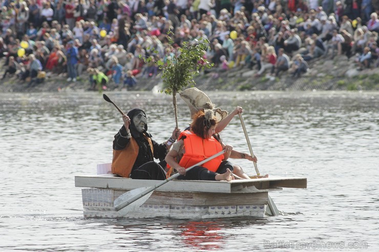 Jelgavā norisinājusies XII BALTAIS Piena paku laivu regate 132833