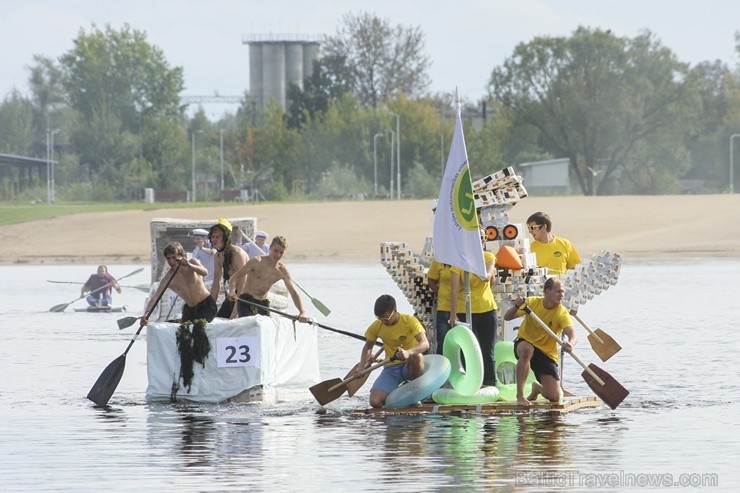 Jelgavā norisinājusies XII BALTAIS Piena paku laivu regate 132837