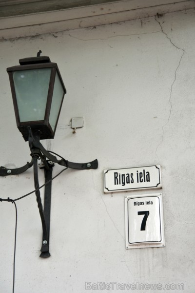 2014. gada 12. septembrī Cēsīs ar izglītojošu pastaigu pa Rīgas ielu atklājā Eiropas Kultūras mantojuma dienas - 2014. gada 12. septembrī Cēsīs ar izglītojošu pastaigu pa Rīgas ielu atklājā Eiropas Kultūras mantojuma dienas -