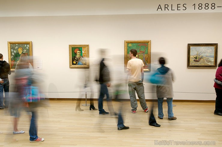 Amsterdamā noteikti ir jāapmeklē slavena mākslinieka Villema van Goga muzejs www.vangoghmuseum.nl 165415