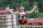 Travelnews.lv Gruzijas kūrortā Sairme izbauda 500 metru braucienu ar zipline 33