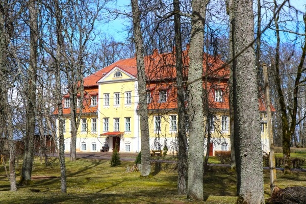 Explore Beļava Manor and its undiscovered treasures