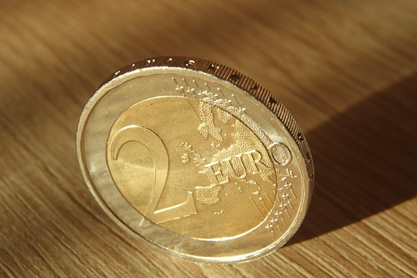 Riga Municipality and Tourism Industry Reach Agreement on Increasing Tourism Tax to €2