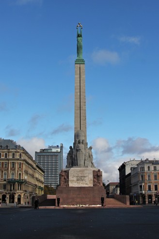 Brivibas_piemineklis The Freedom Monument 