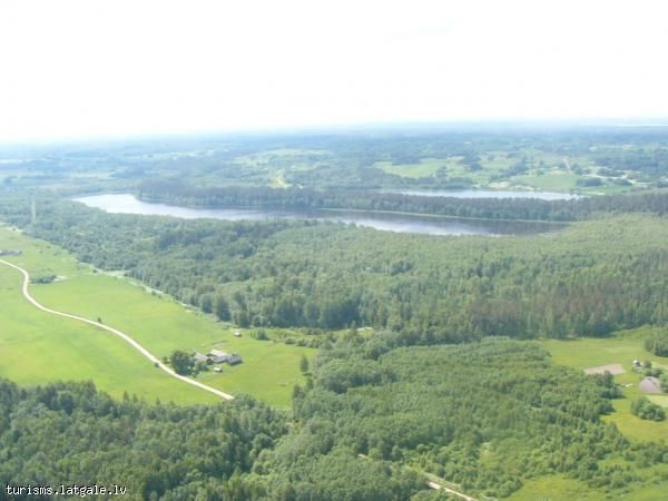 Grebla-kalna-dabas-taka 