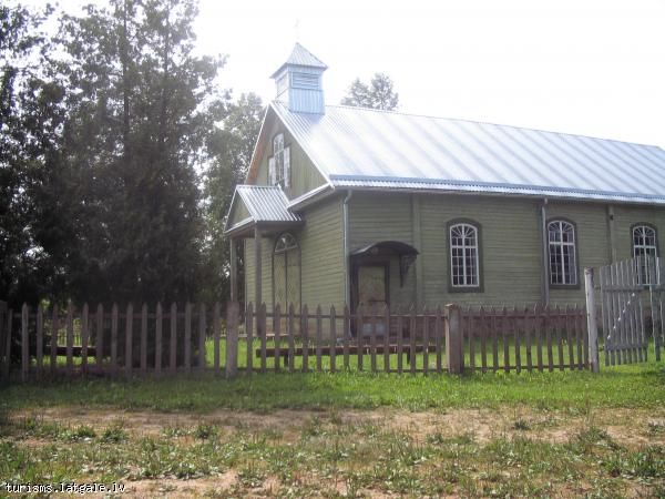 Beresnes-Sv-Annas-katolu-baznica 