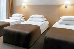 One room, 3 people and 3 beds! Rixwell Elefant Hotel